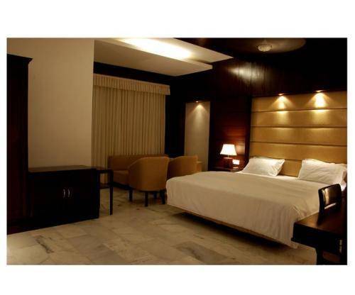 Hotel Regent Continental Delhi  Room photo